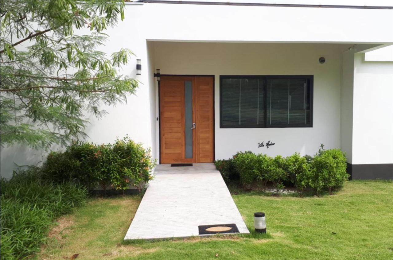סריתאנו Bliss Villas מראה חיצוני תמונה